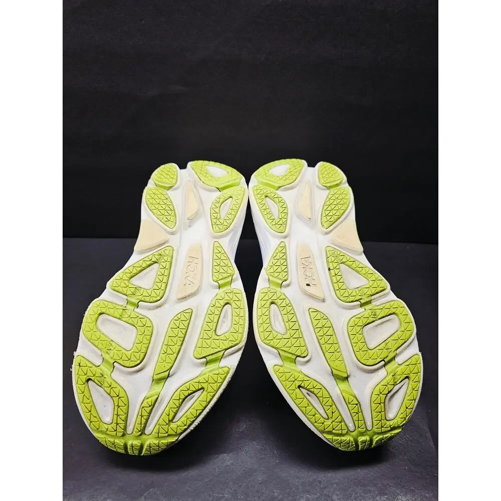 Hoka Women 7.5 Comfy footwear